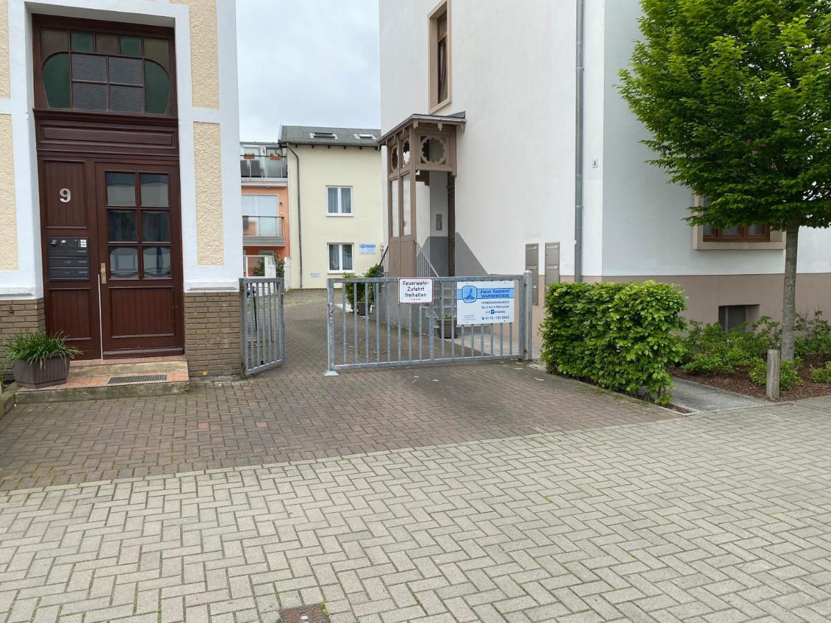 Haus Seewind Warnemuende 罗斯托克 外观 照片
